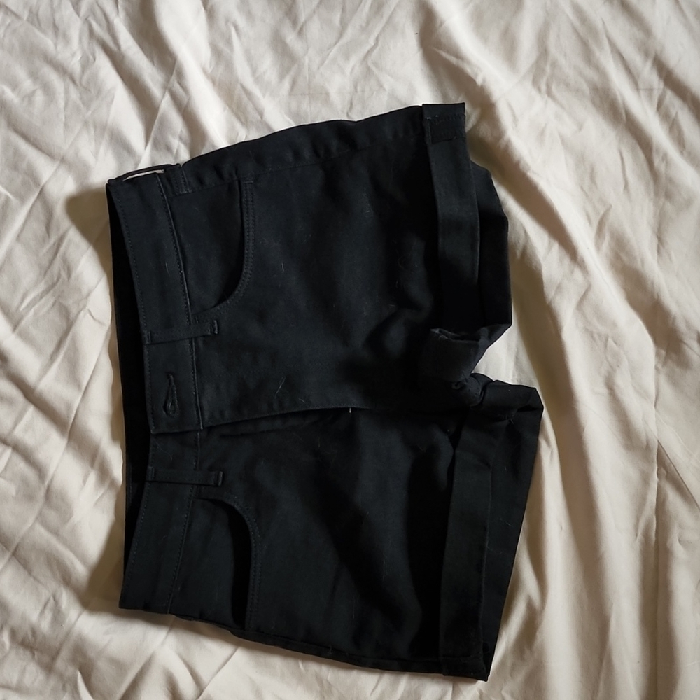 H&M black shorts size 2